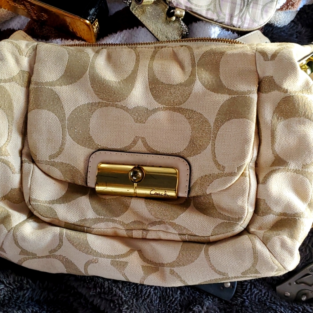 Coach purse